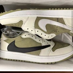 Travis Scott’s dunks